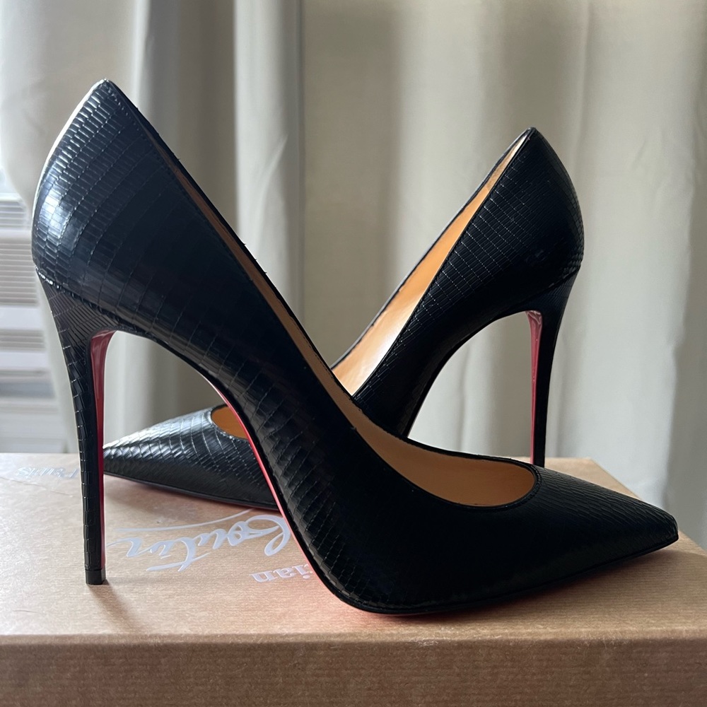 Christian Louboutin Pumps 38
